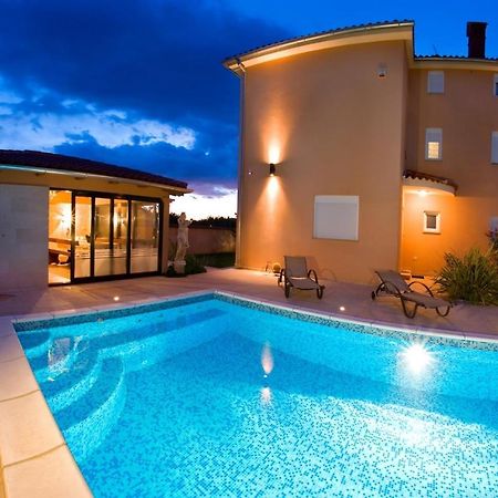 Villa Mihaela Fažana Extérieur photo